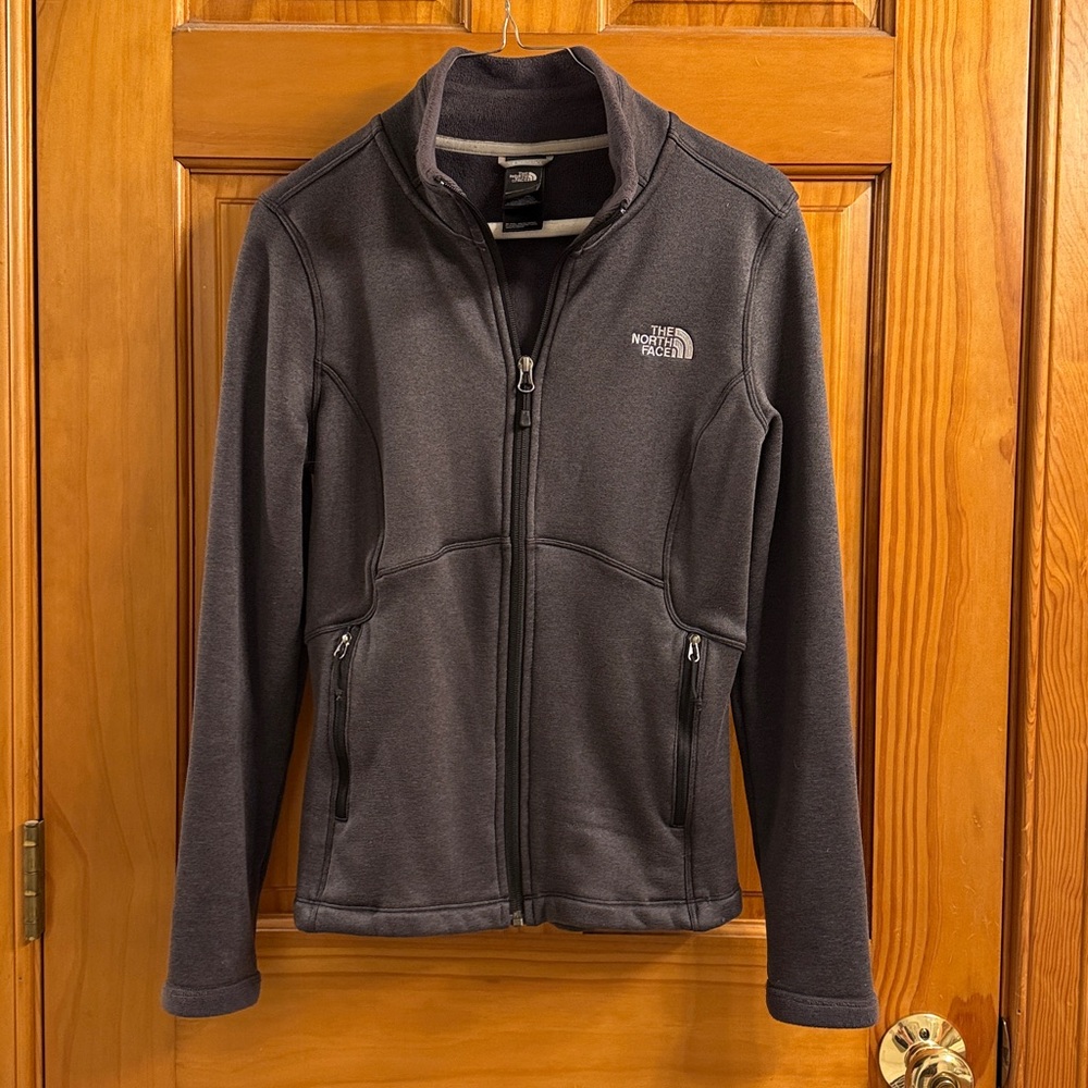 The North Face Women’s Dark Gray Zip-Up Sweater. Size small